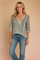 Sorella | Romantic blouse with a subtle pattern and lace trim 1