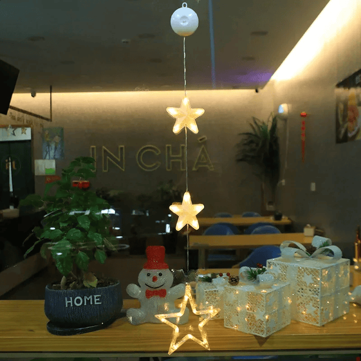 SparkleLights | Snowflake Star LED Lamp for Christmas Decor 38