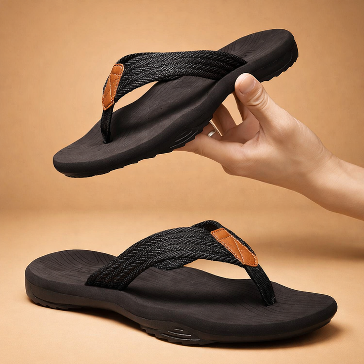 Zuzanna | Sporty flip-flops with a toe strap