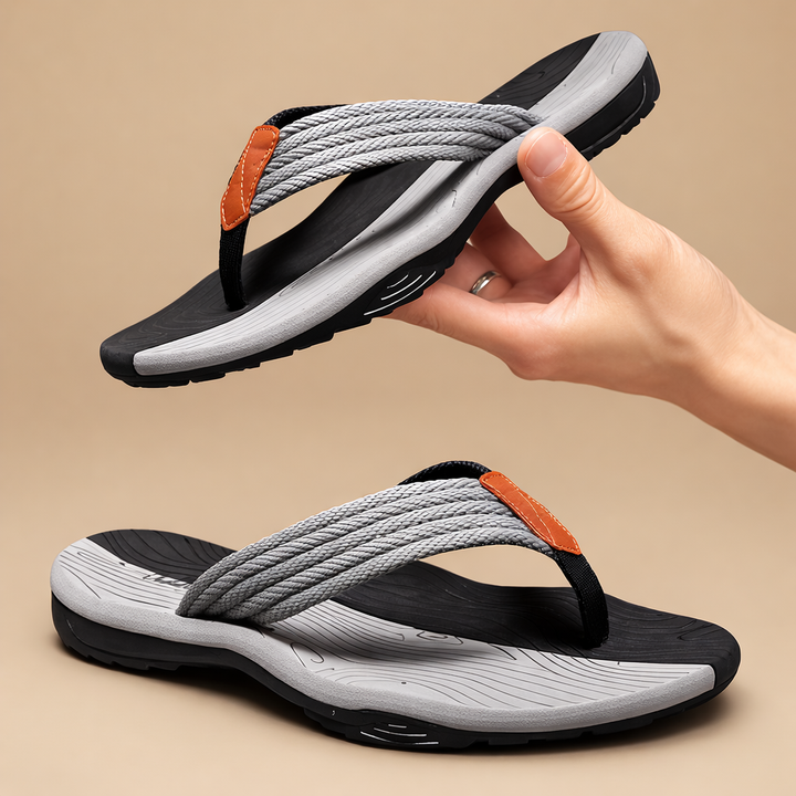 Zuzanna | Sporty flip-flops with a toe strap