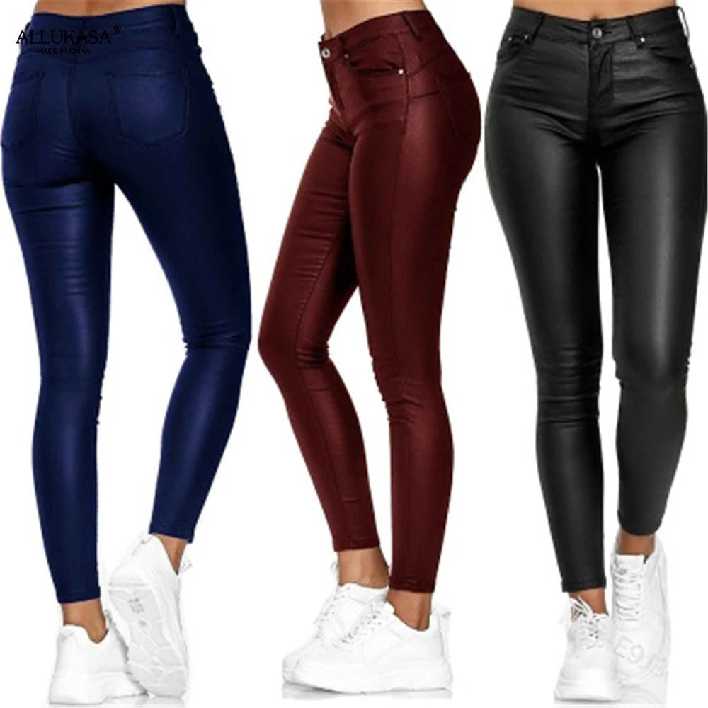 Stylish Women's Trousers for Timeless Elegance and Comfort - Versatile Leather Design for Any Occasion 1