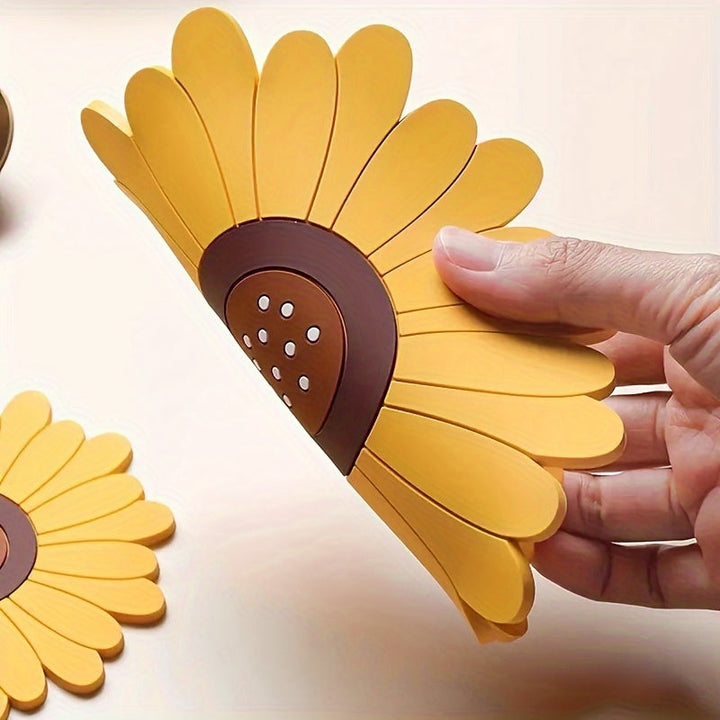 SunMat | Heat-Resistant Sunflower PVC Table Mat 6