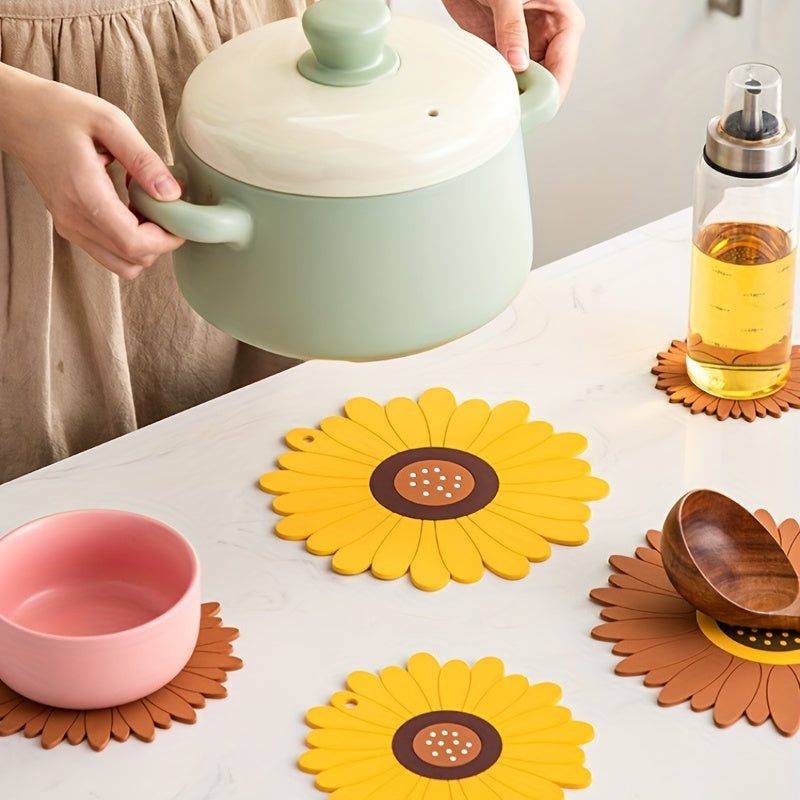 SunMat | Heat-Resistant Sunflower PVC Table Mat 7