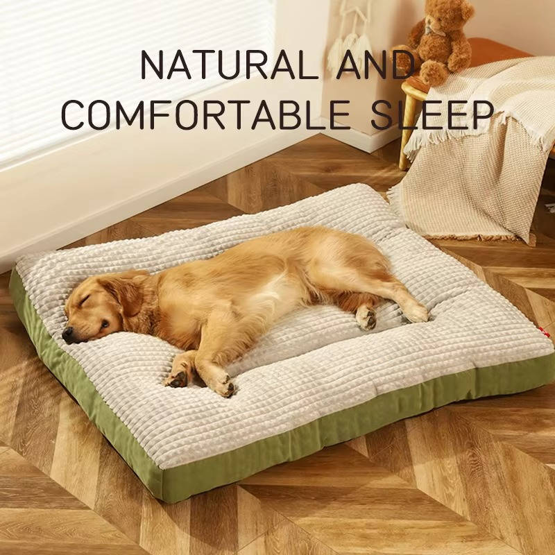 Warm dog bed with soft fleece 3