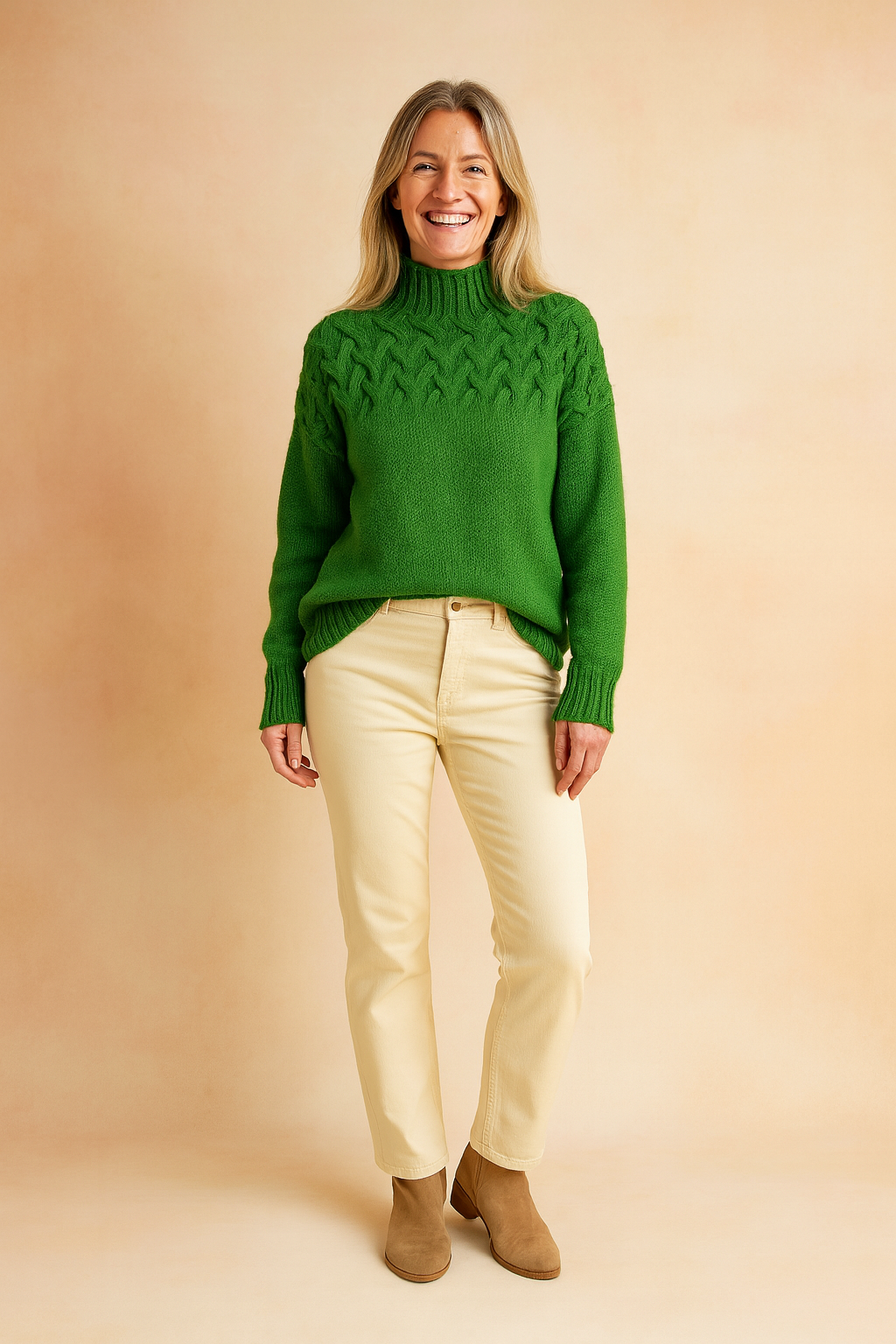 Wendy | Patterned Sweater with Stand-Up Collar 2