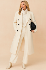 Weronika | Double-breasted coat in an elegant style 1