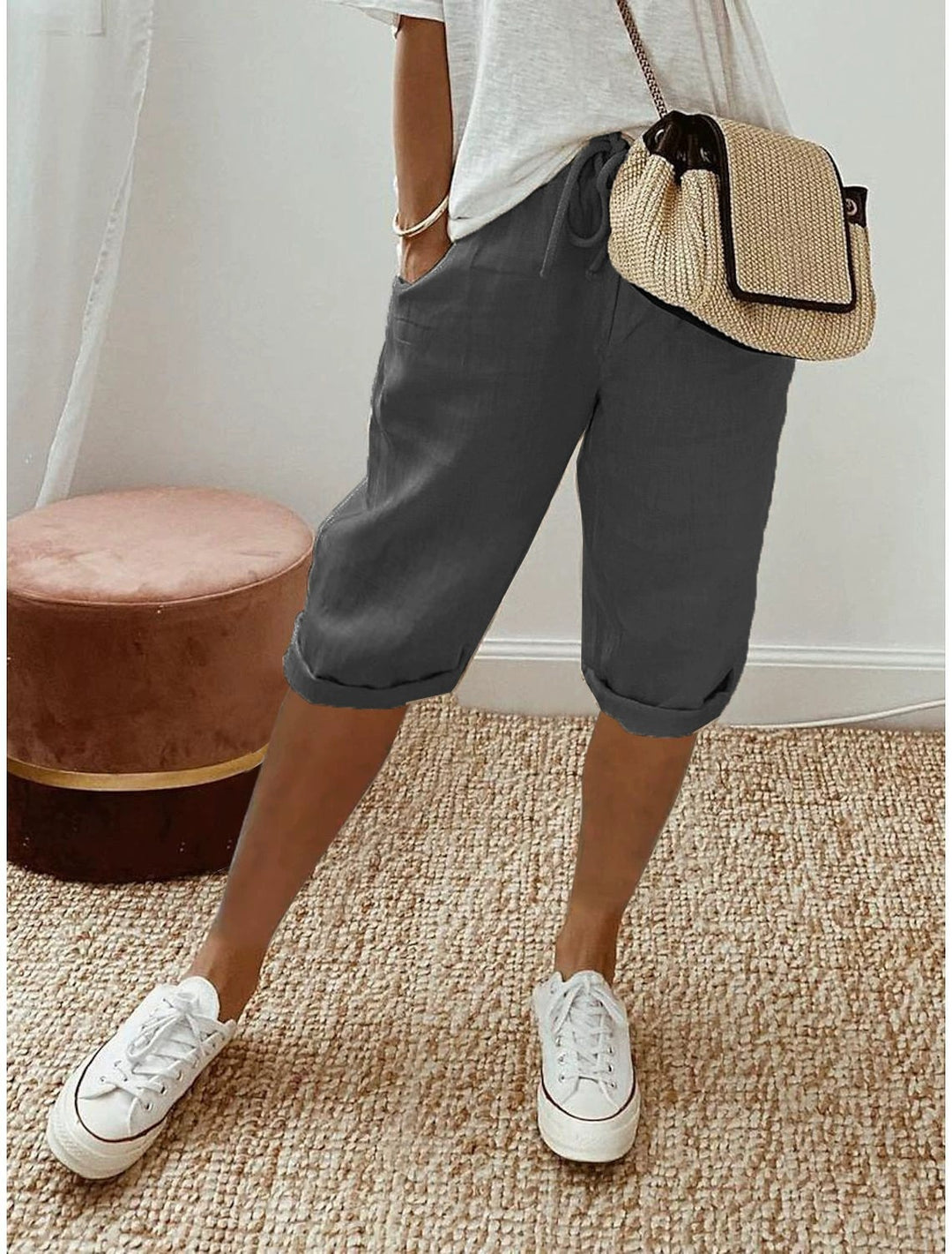 Women’s Relaxed Fit Capri Pants for Effortless Summer Style - Lightweight, Adjustable Waist, Cropped Length