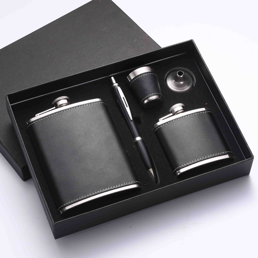 StellarCraft | Stainless Steel Hip Flask Set with Portable Design