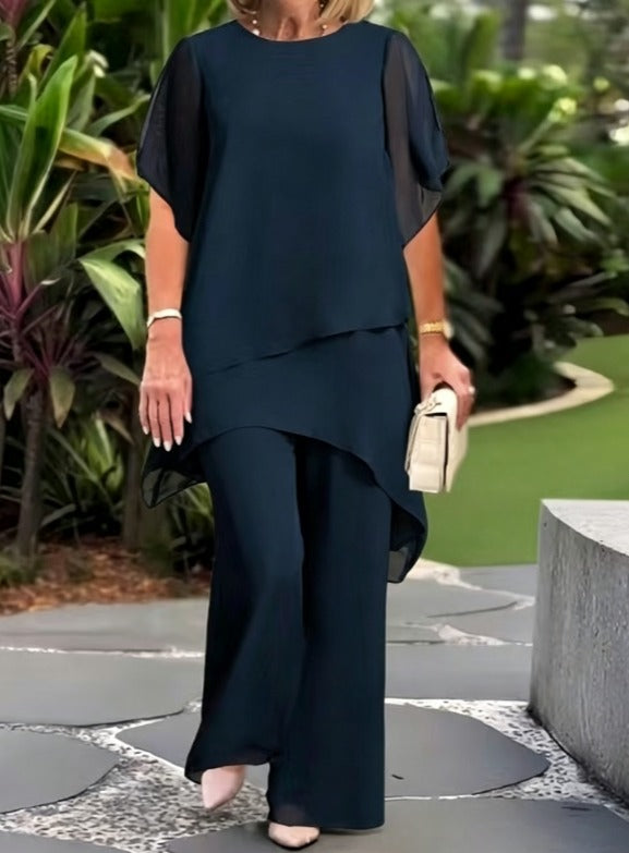 Ensemble deux pièces élégant à couches pour femme - Ajustement parfait et confort, stylé et polyvalent pour toutes occasions