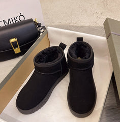 Textured Winter Snow Boots for Women – Cozy & Supportive Design