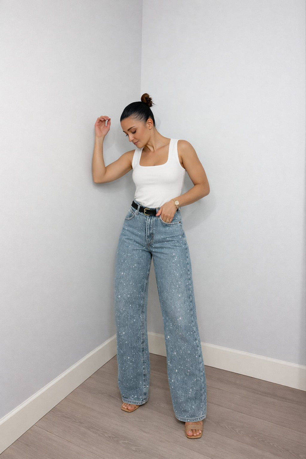 Women’s High-Waist Straight-Leg Glitter Jeans Slim Fit Stylish Denim 1