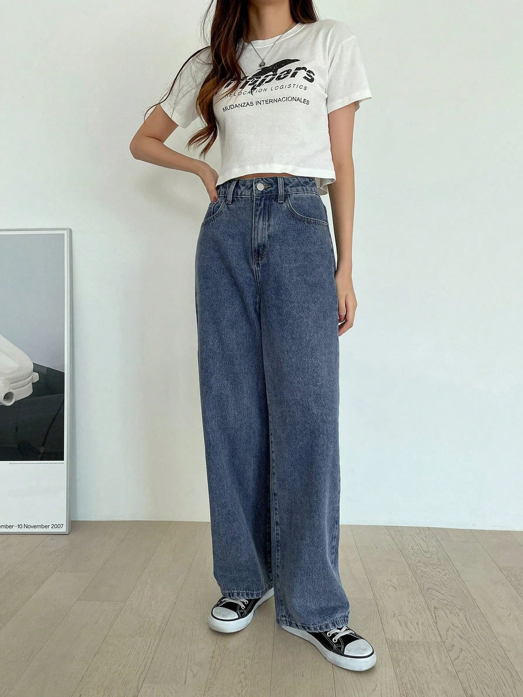 Women's High-Waisted Wide Leg Jeans - Medium Blue Washed Denim, Relaxed Fit for Effortless Style 1