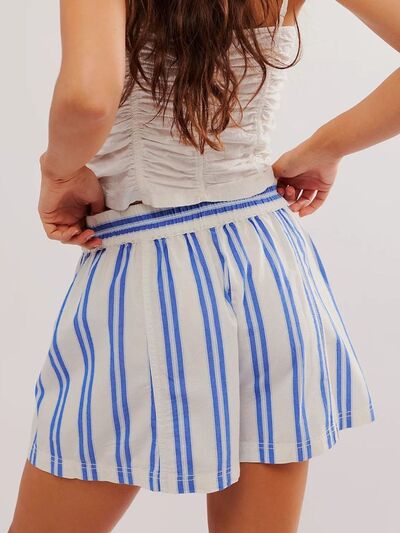 Women's Striped Elastic Waist Shorts for Summer Casual Wear - Stylish and Comfortable 7