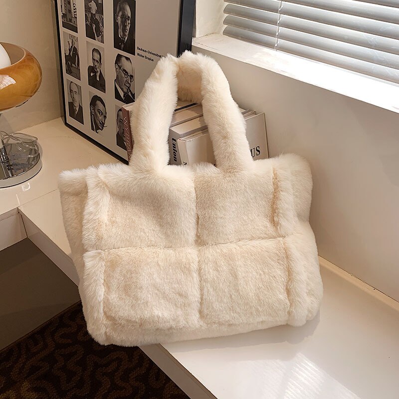 Women's Stylish Plush Handbag Versatile Storage Winter Accessory 2