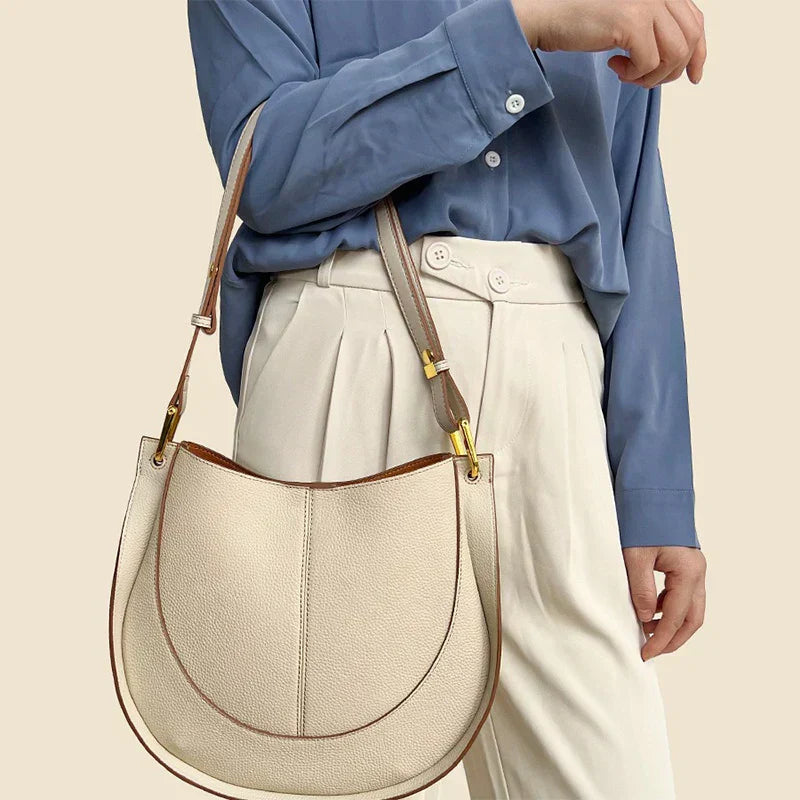 Women's Stylish Round Shoulder Bag Elegant Leather 2