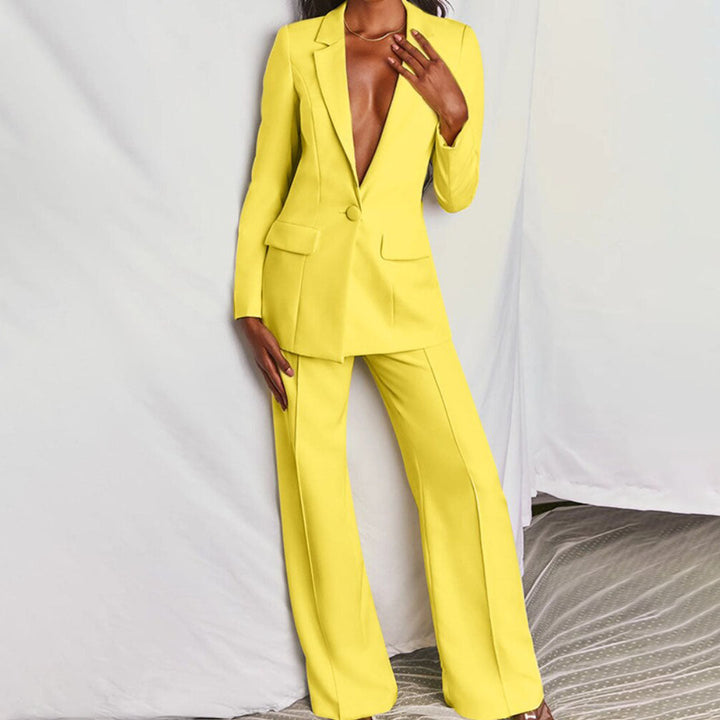 Women's Suit Tailored Blazer and Trousers Outfit for Professional Style 0