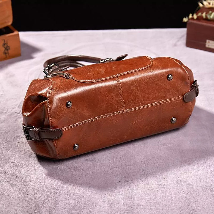 Women's Vintage Handbag Timeless Elegance Leather 2