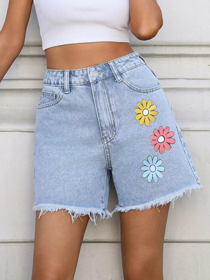 Womens Black Denim Shorts with Frayed Hem - Casual Summer Style for Effortless Outfits 5