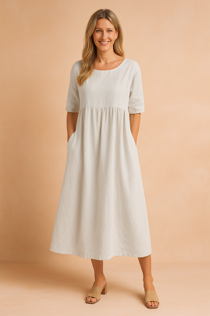 Zuzanna | Airy dress with pockets 0