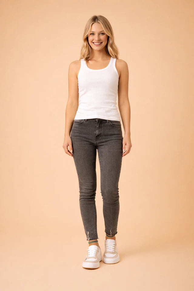Evelyne | Women’s Cushioned Sneakers for Sporty Everyday Comfort